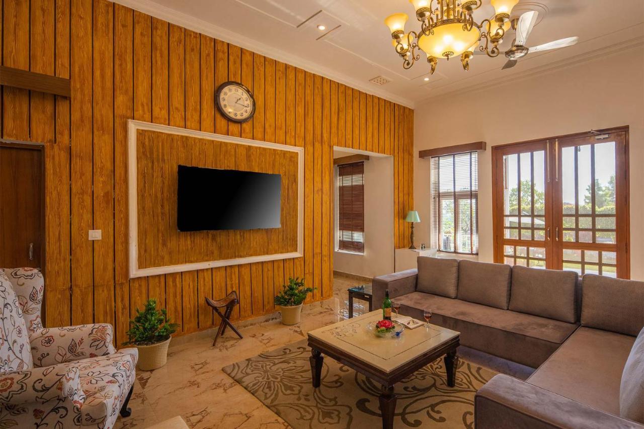 Stayvista At Silveroaks Cottage Dehradun Buitenkant foto